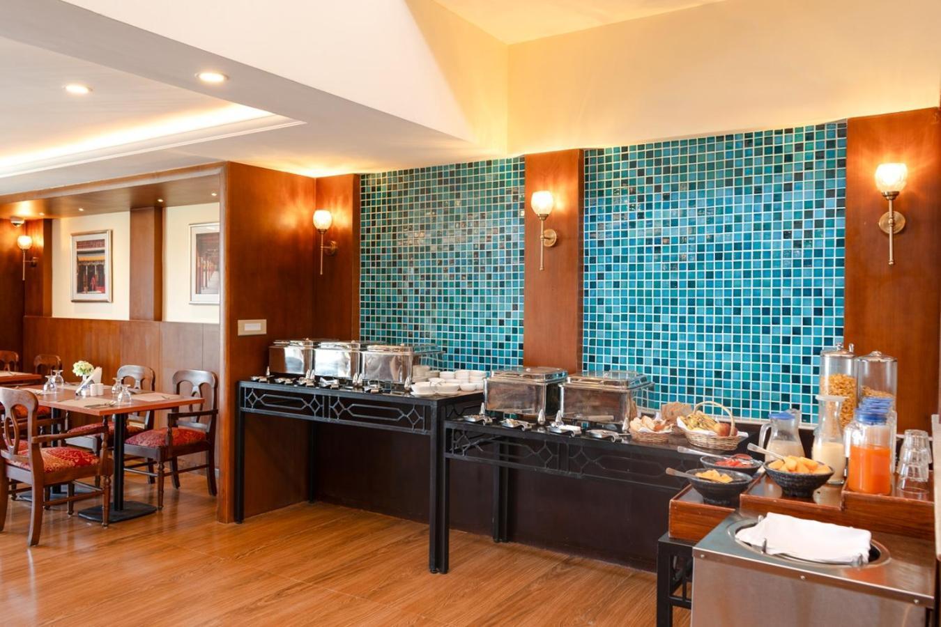 Hotel Dragon เลห์ ภายนอก รูปภาพ