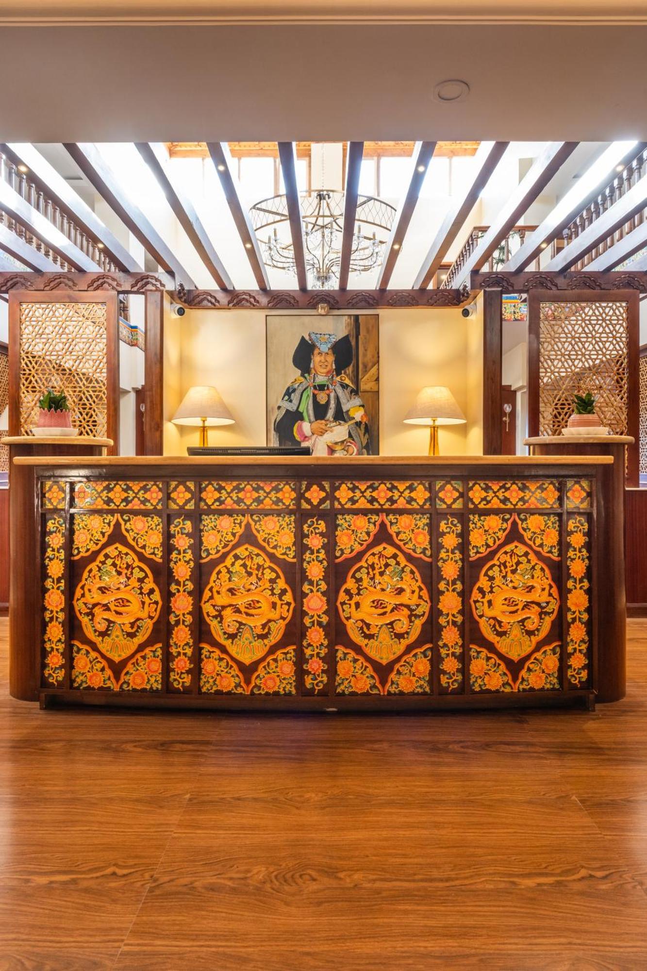 Hotel Dragon เลห์ ภายนอก รูปภาพ