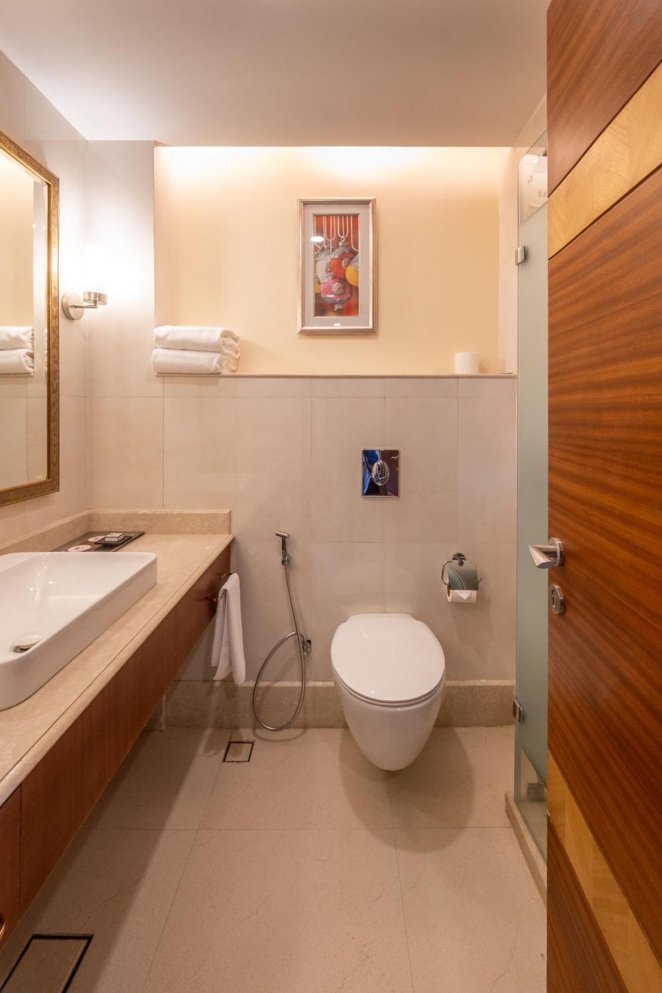 Hotel Dragon เลห์ ภายนอก รูปภาพ